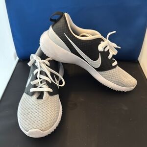 Nike Roshe Golf Kids Sneakers Black and White